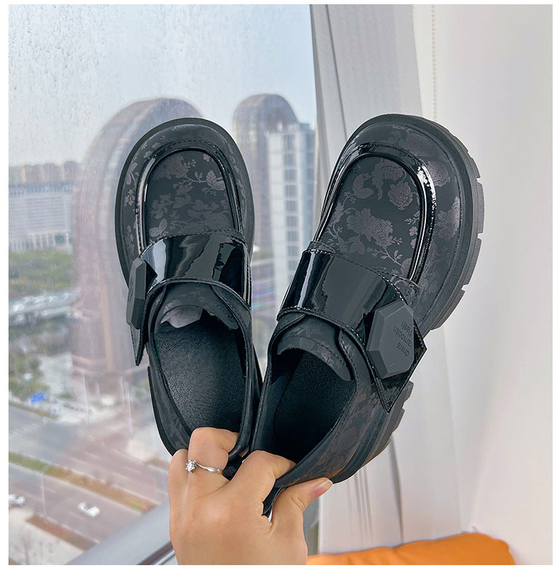 ¡Preventa limitada! Mocasines con estampado floral en blanco y negro: estilo nacional único, fusión perfecta de modernidad y tradición Entretejiendo arte de moda y tradición: mocasines florales de estilo nacional.