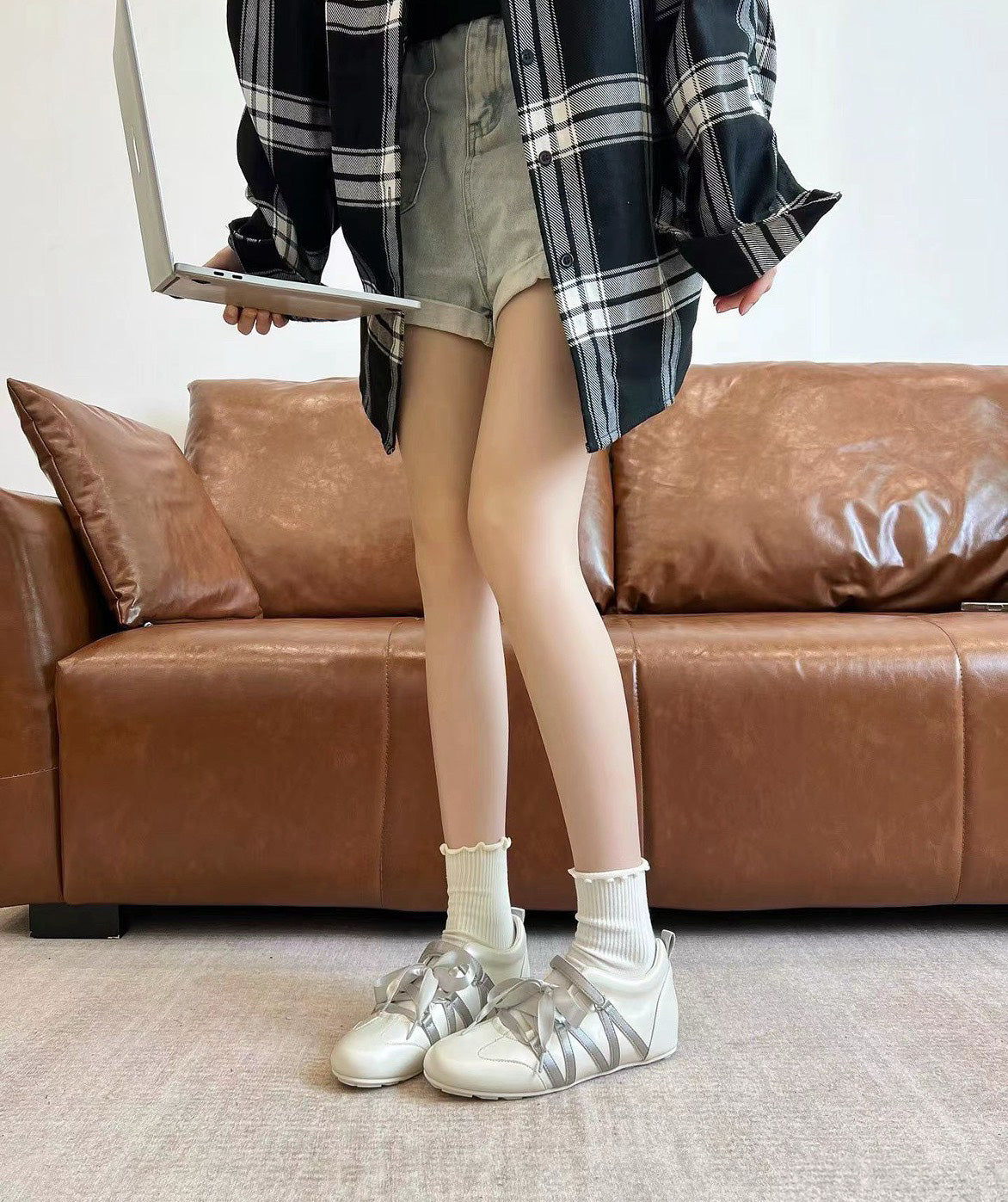 童顏家｜UnMark 芭蕾綁帶休閒鞋 奶茶系內增高4cm（D215）