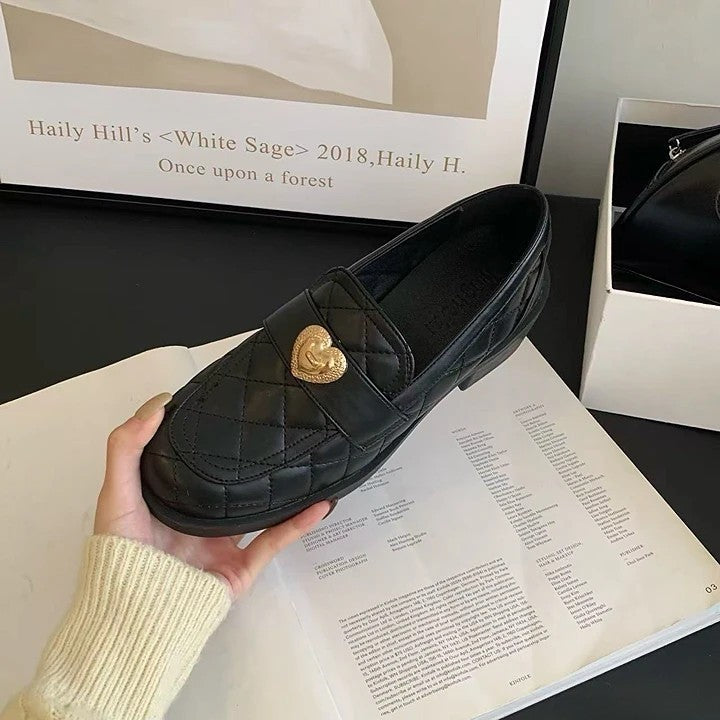 菱格真皮愛心樂福鞋｜甜酷粗跟款 黑