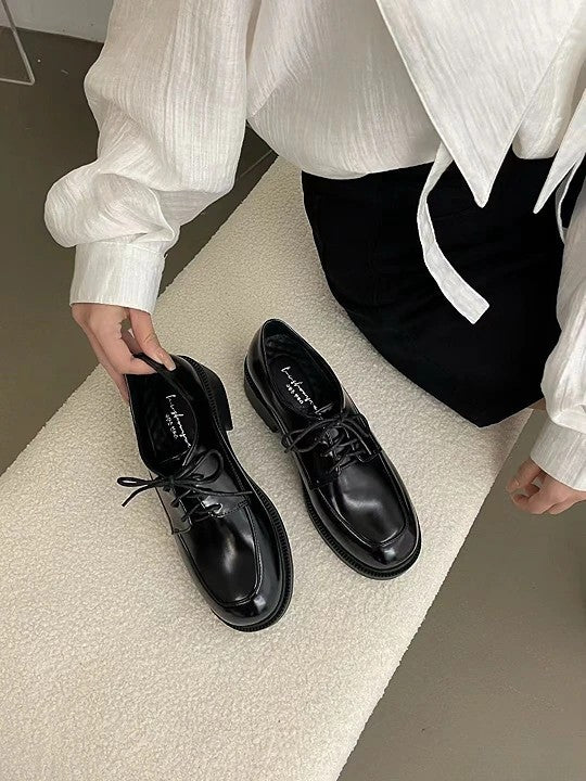 極簡真皮亮面牛津鞋｜黑色｜4cm 微增高