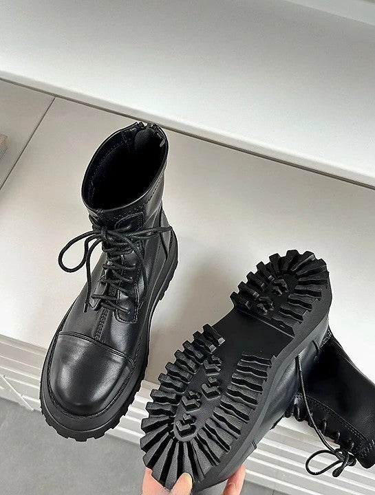 韓國鋸齒厚底綁帶軍靴｜真皮霧亮質感・顯瘦增高6.5cm（B908）