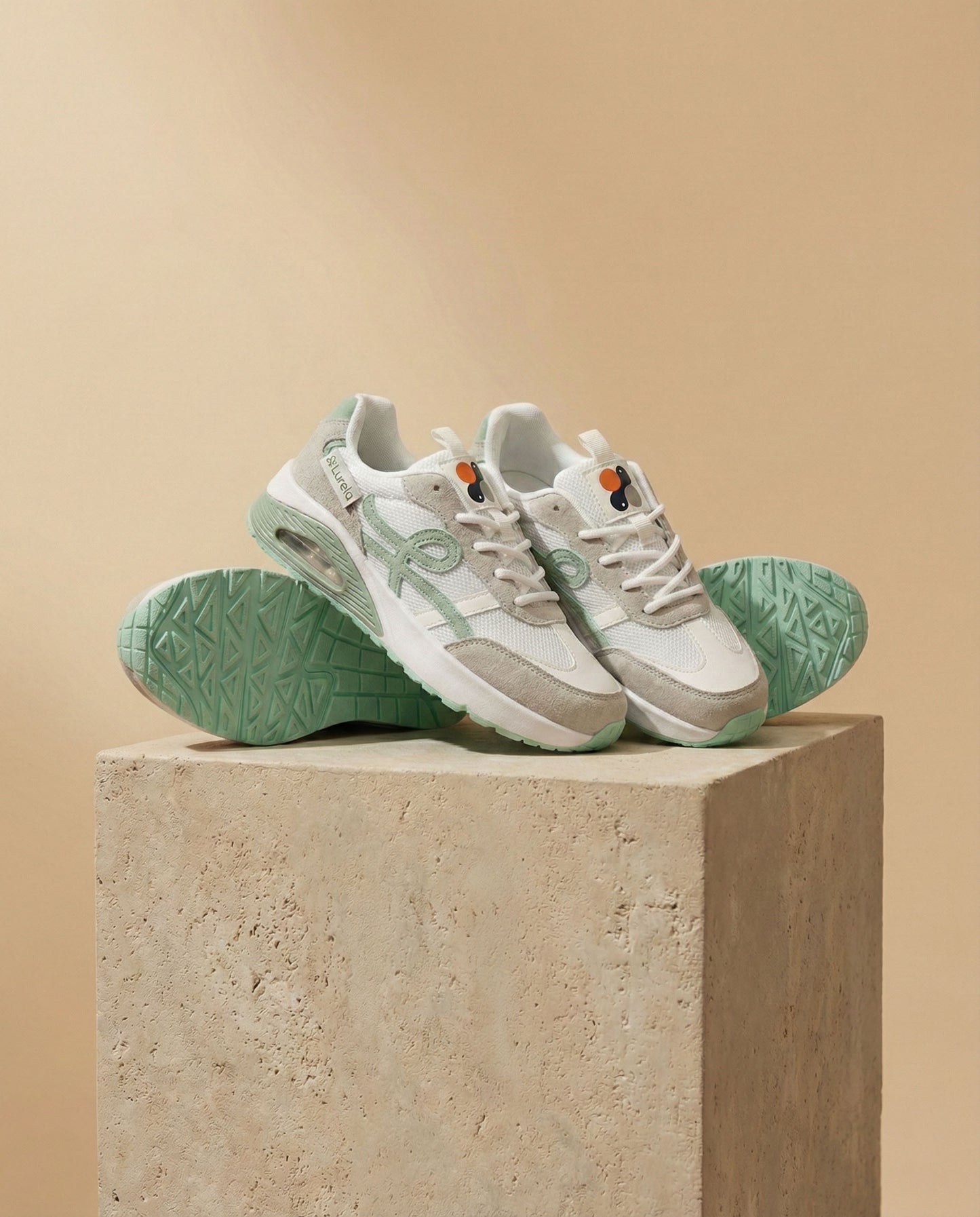 Lurela 馬卡龍柔步休閒鞋