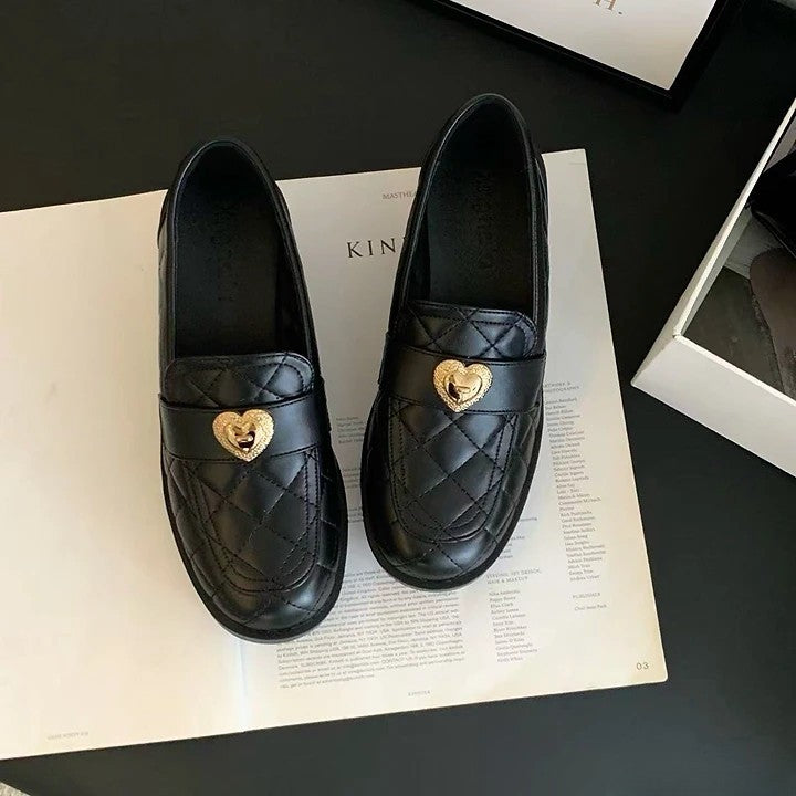 菱格真皮愛心樂福鞋｜甜酷粗跟款 黑