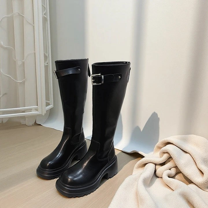 🖤🤍 韓國極簡扣環厚底騎士靴｜比例神助攻・腿長顯瘦神器（B388）