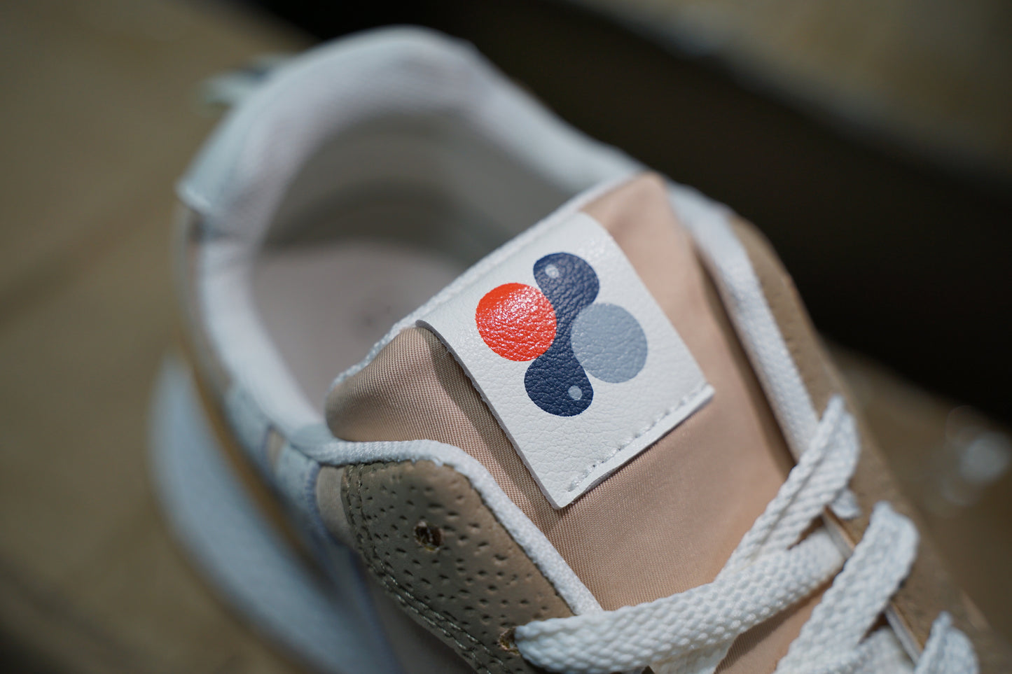 [Zapatos de la nueva marca Tongyanjia Lurela] Hecho en Corea | Edición limitada | Tarjeta negra color blanco