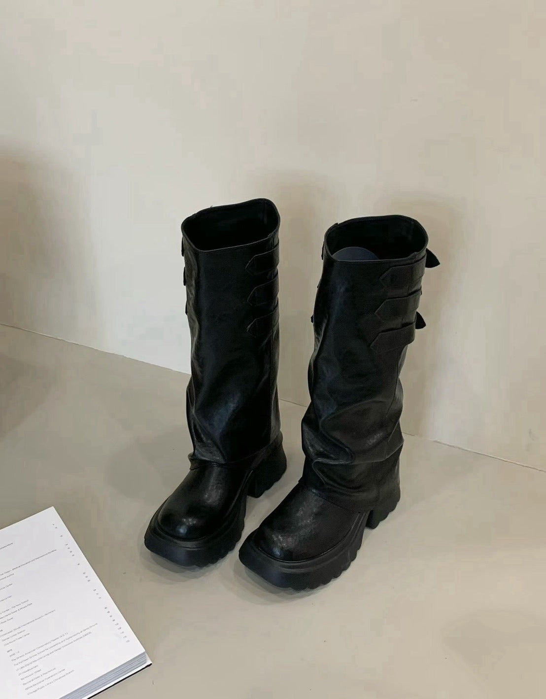 柔霧寬筒釦飾厚底靴 S642 商品圖 6