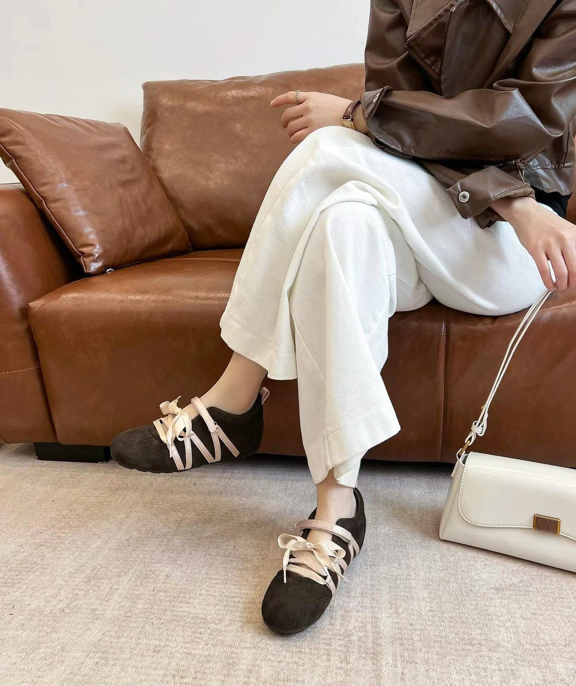 童顏家｜UnMark 芭蕾綁帶休閒鞋 奶茶系內增高4cm（D215）