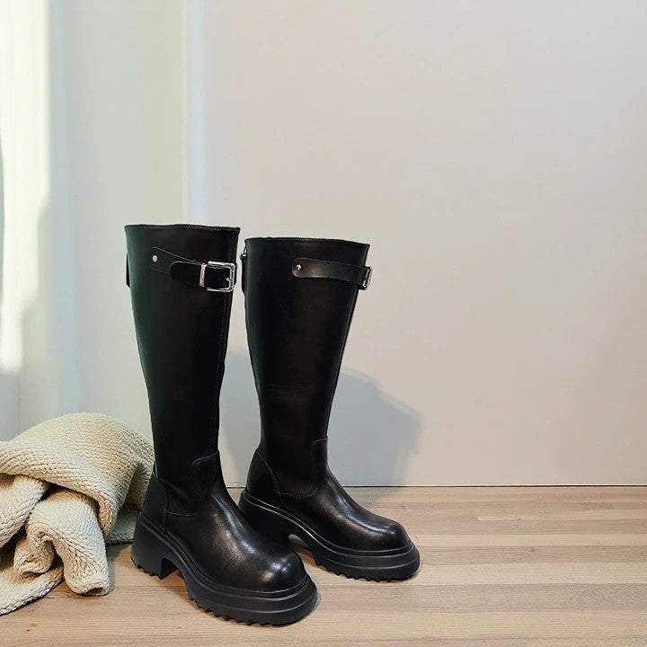 🖤🤍 韓國極簡扣環厚底騎士靴｜比例神助攻・腿長顯瘦神器（B388）